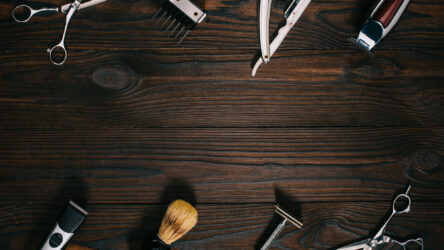 Welches Zubehör ist bei einem Haarschneider oder Barttrimmer unverzichtbar?