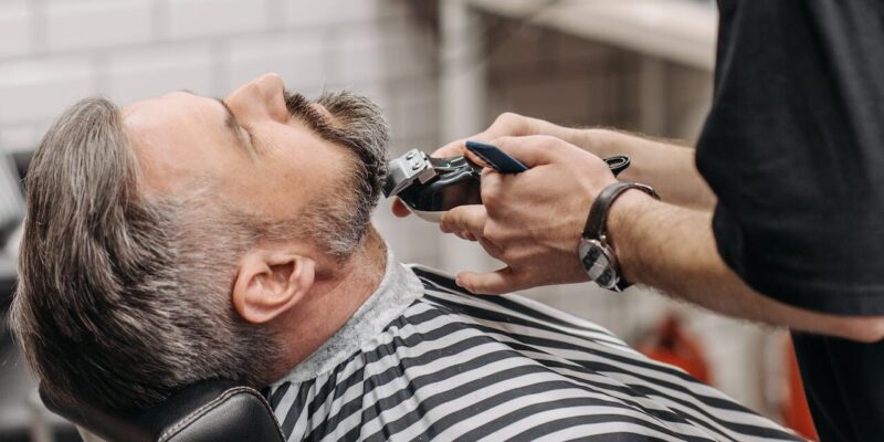 Philips OneBlade 360 Face – Effektiver Bartschneider und Rasierer